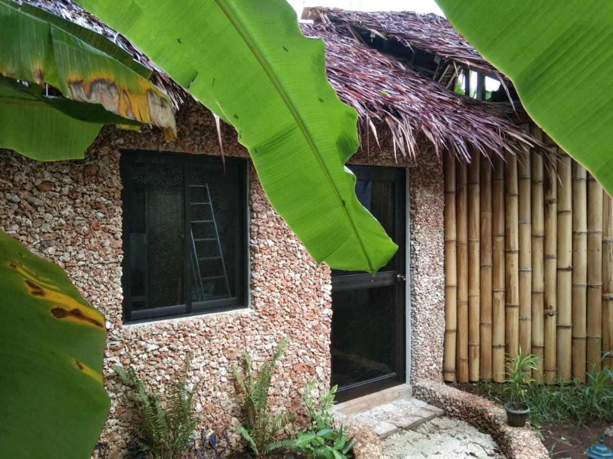 Jungle Of Peace Resort Siquijor Exterior foto